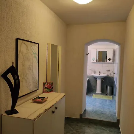 Апартаменты With A Parking Space Losinj, Losinj - 22940