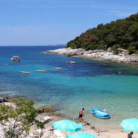 Апартаменты With A Parking Space Losinj, Losinj - 22940